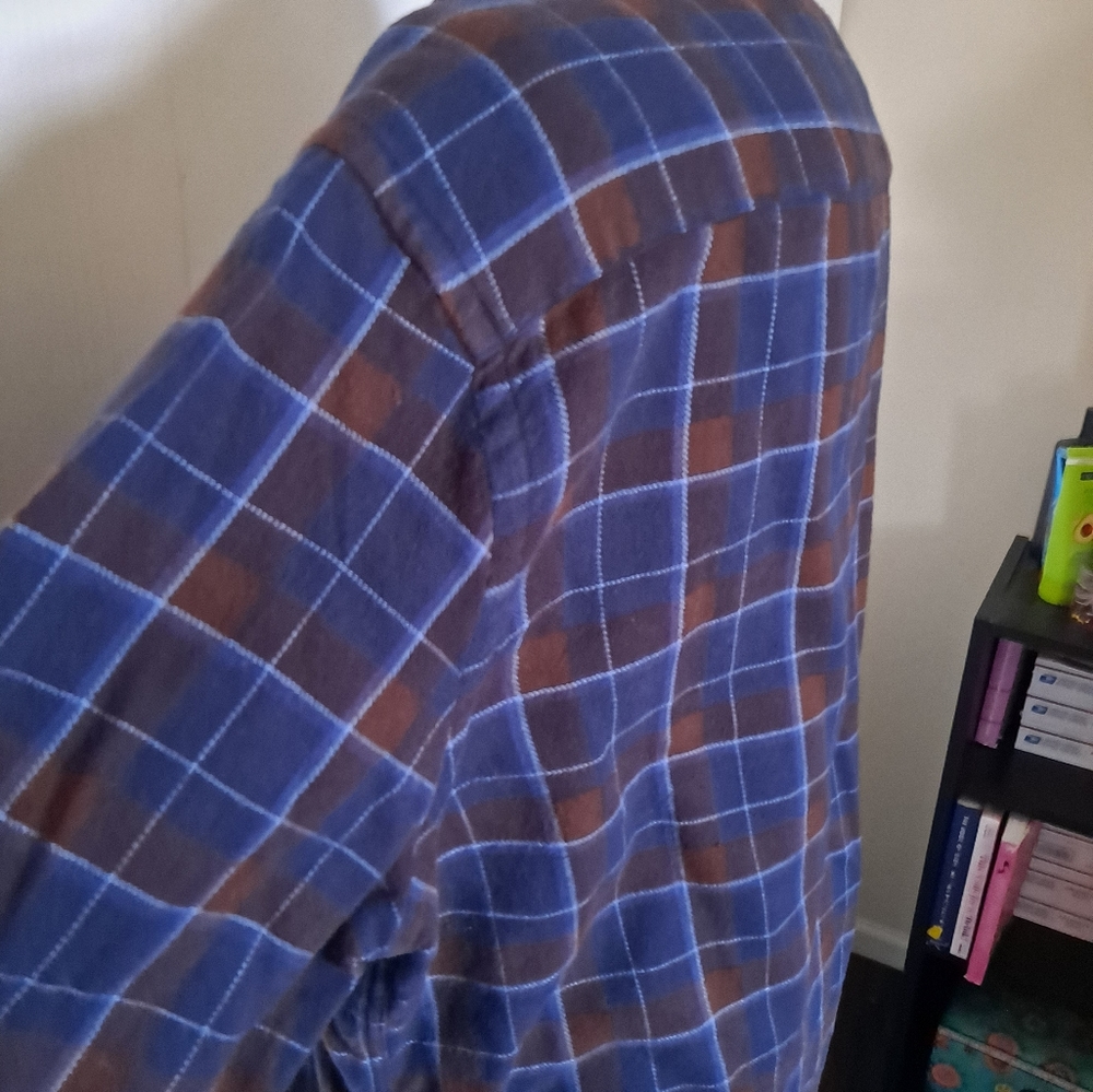 Flannel.🌈 - Picture 6 of 7